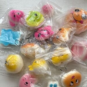 Source Unknown Vibrant Animal Squishy Set